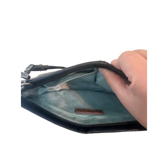 The Sak Iris Womens Black Leather Crossbody Purse Small Shoulder Bag Handbagn c2 - Picture 6 of 6